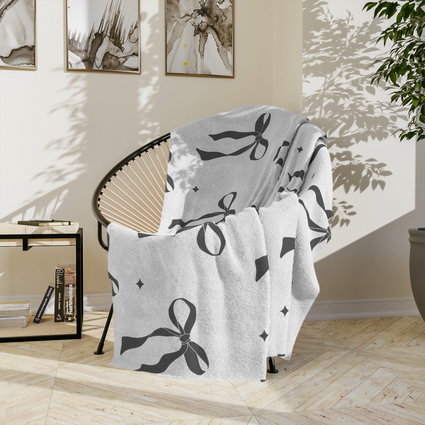 White with Black Bows Microfiber Blanket